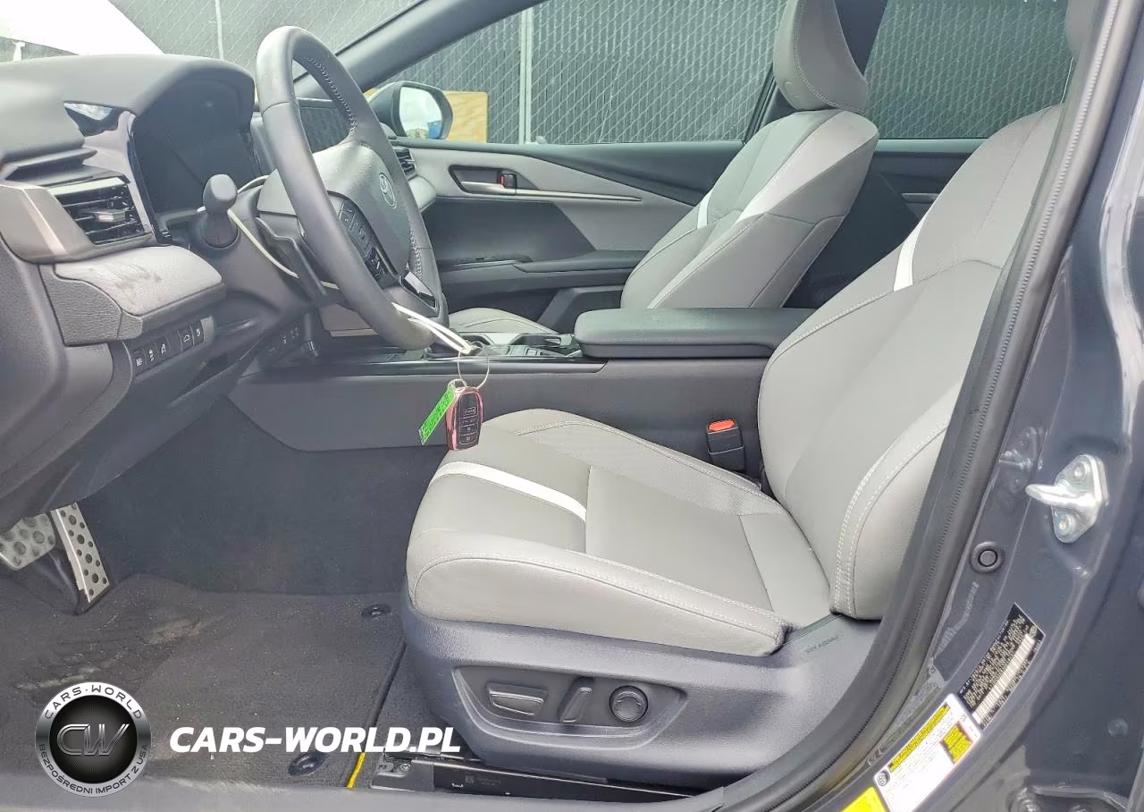 2025 Toyota Camry Se VIN:4T1DAACK6SU648421 - 7