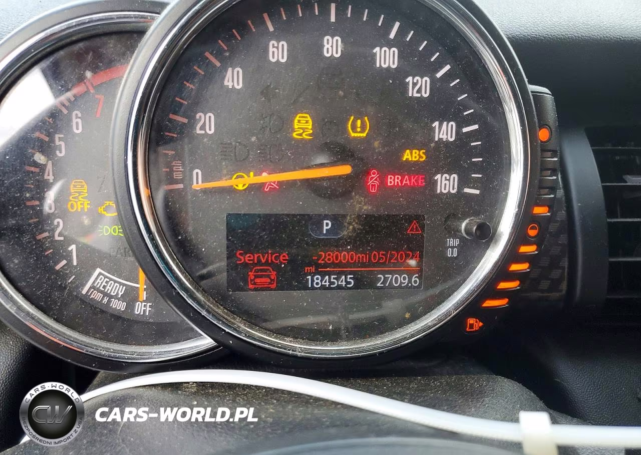 2015 Mini Cooper S VIN:WMWXP7C52F2A38286 - 9