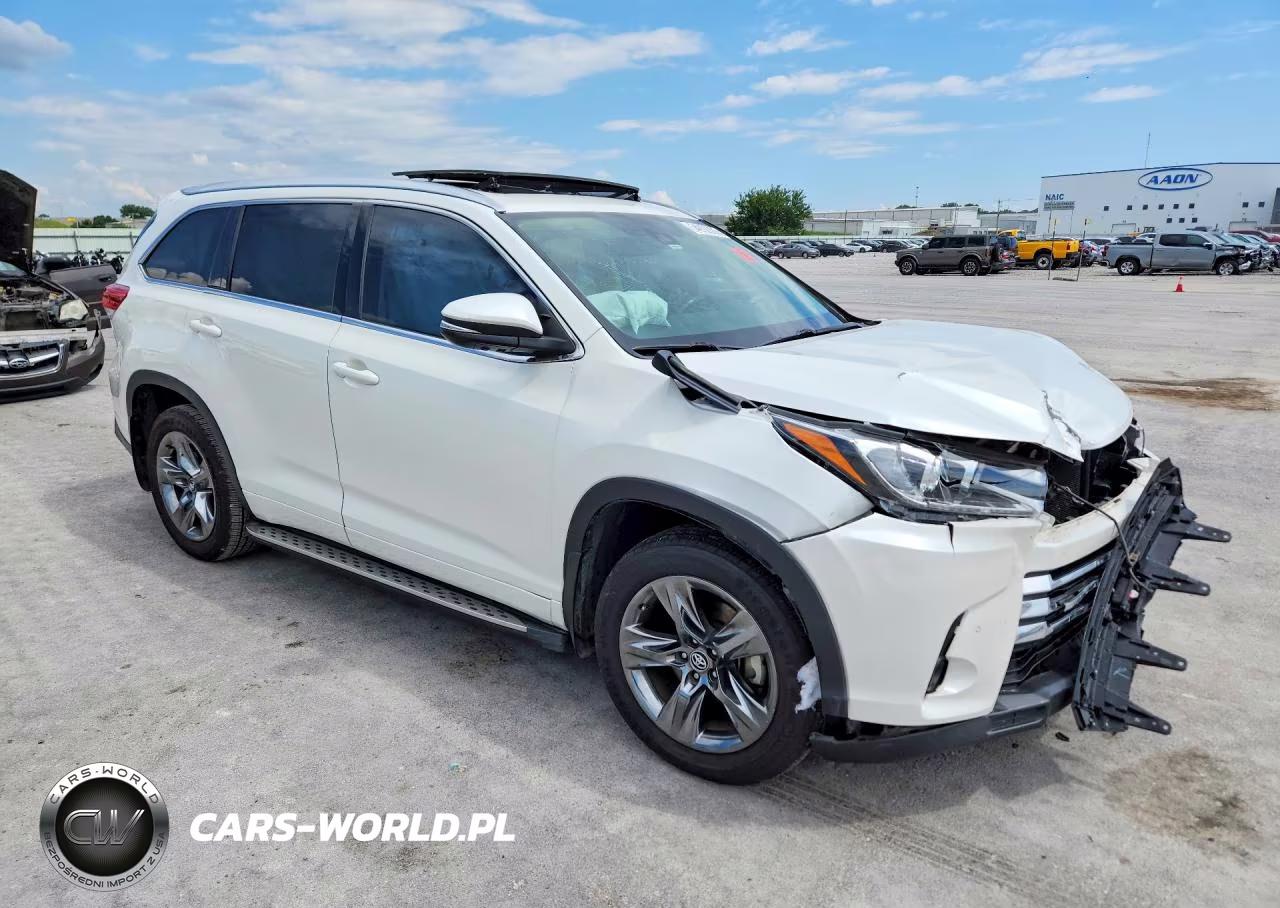 2017 Toyota Highlander Limited Platinum VIN:5TDYZRFH8HS200451 - 4