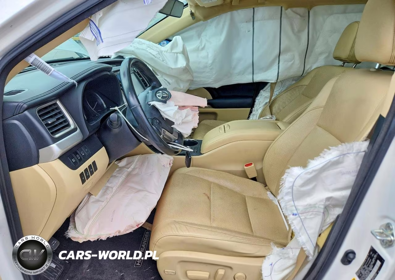 2017 Toyota Highlander Limited Platinum VIN:5TDYZRFH8HS200451 - 7
