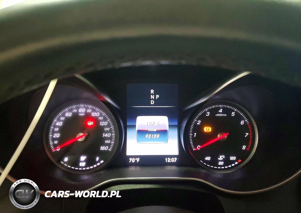 2015 Mercedes-Benz C 300 4Matic VIN:55SWF4KB7FU035237 - 9