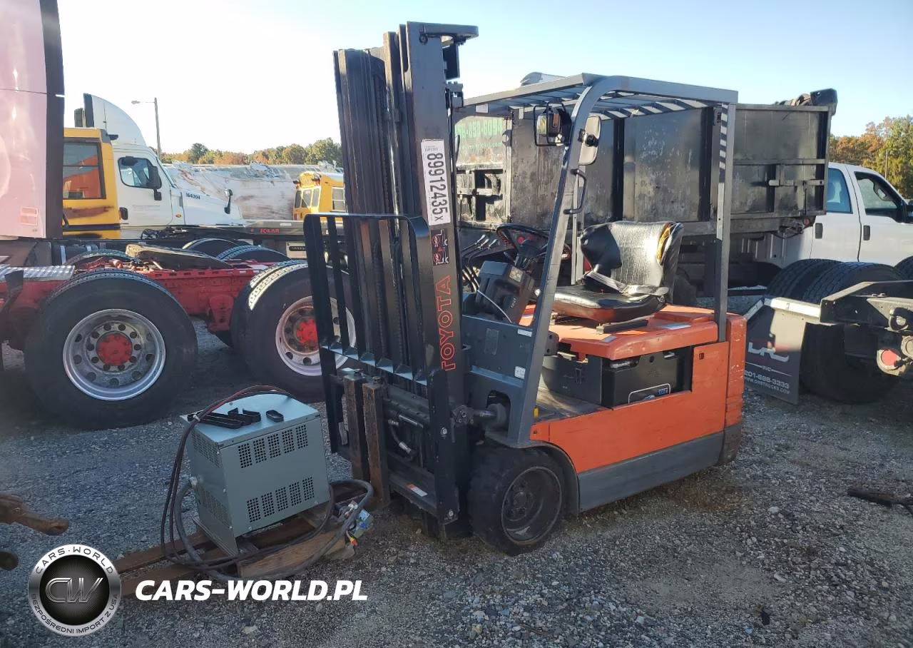 2000 Toyota Forklift - Stand Up Forklift VIN:5FBE1811441 - 2