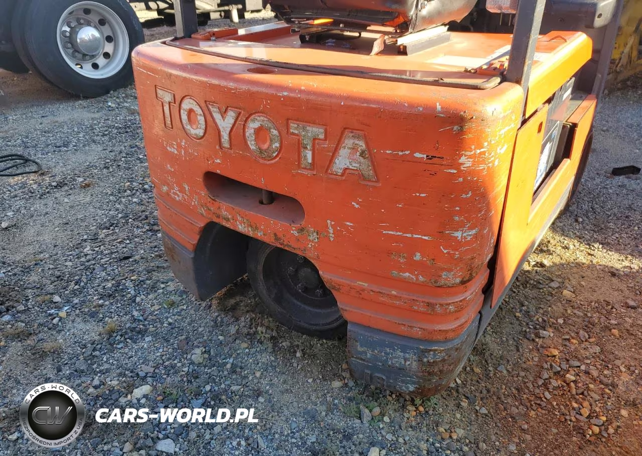 2000 Toyota Forklift - Stand Up Forklift VIN:5FBE1811441 - 9
