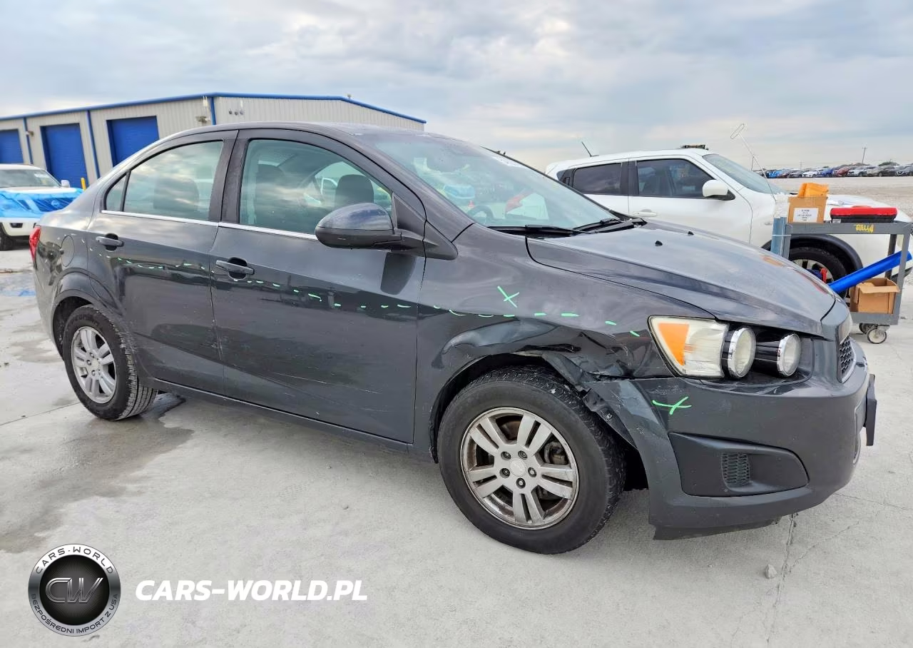 2016 Chevrolet Sonic Lt VIN:1G1JC5SH9G4179422 - 4