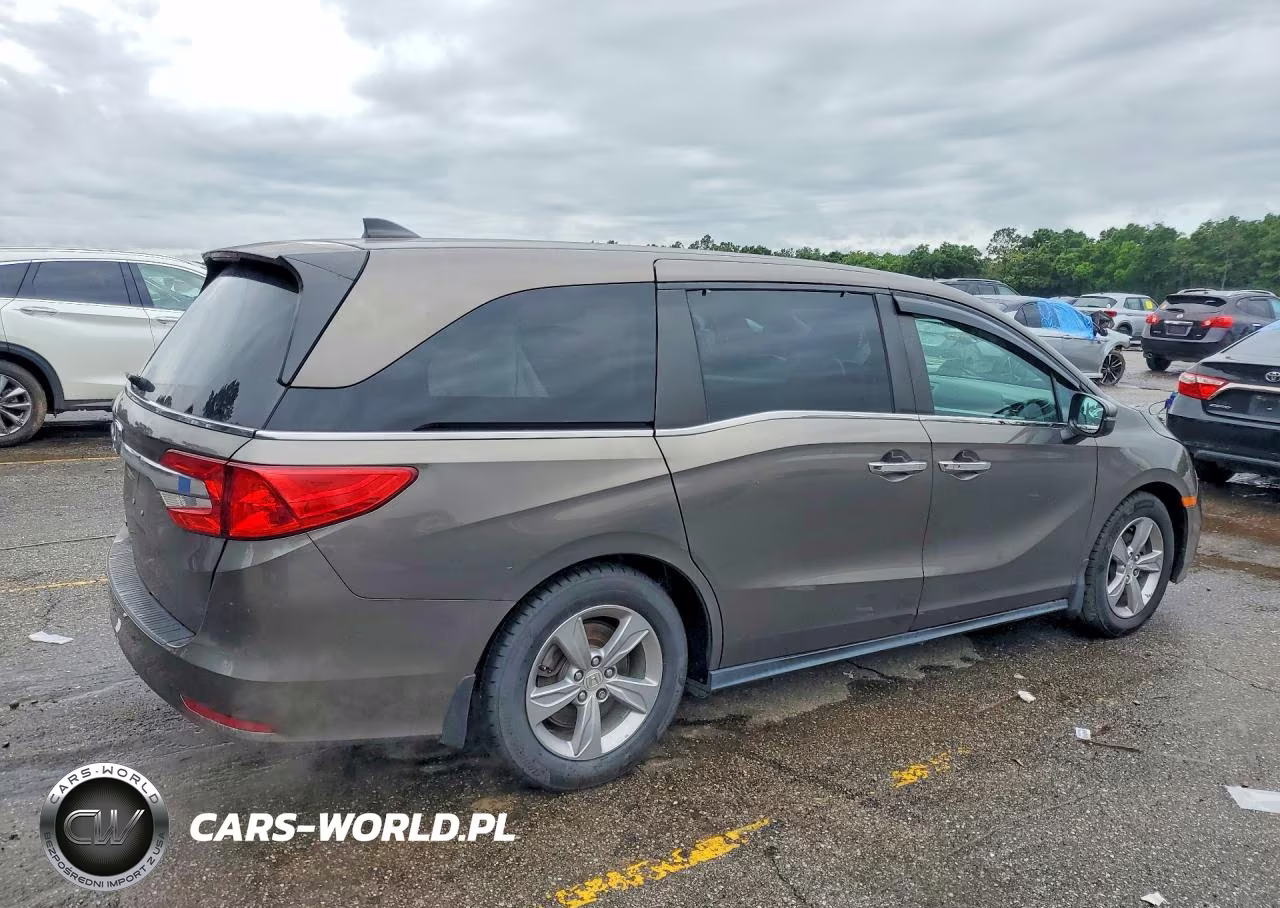 2018 Honda Odyssey Exl VIN:5FNRL6H76JB069894 - 3
