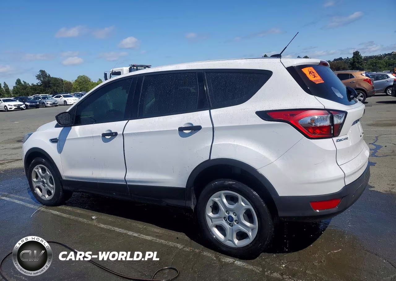 2018 Ford Escape S VIN:1FMCU0F74JUD38027 - 2