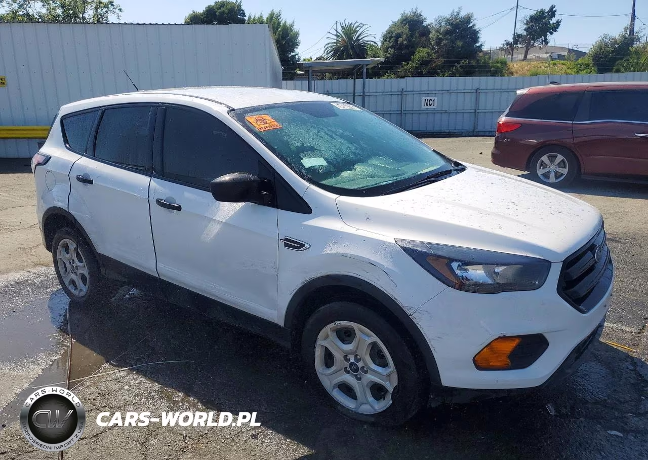 2018 Ford Escape S VIN:1FMCU0F74JUD38027 - 4