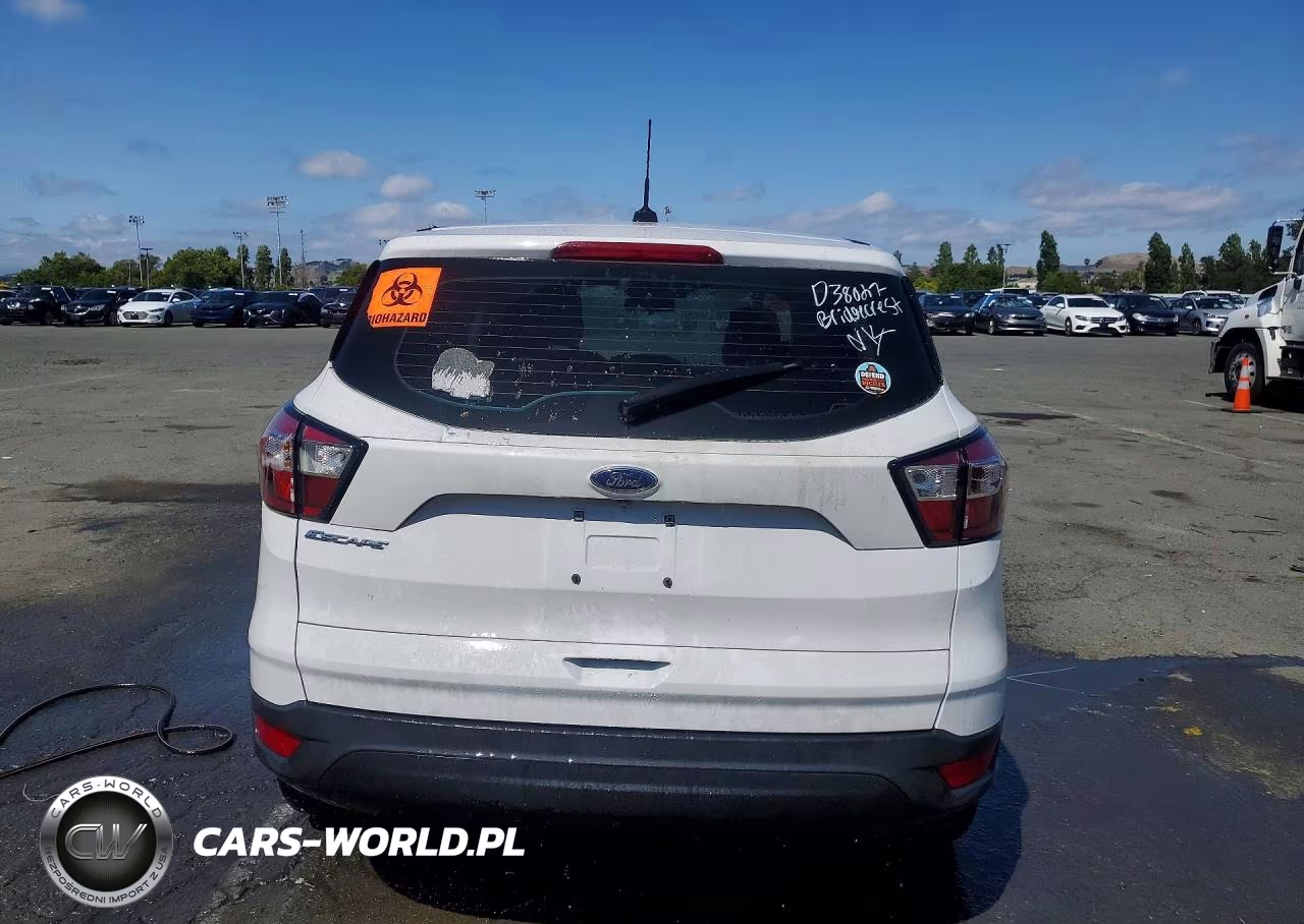 2018 Ford Escape S VIN:1FMCU0F74JUD38027 - 6