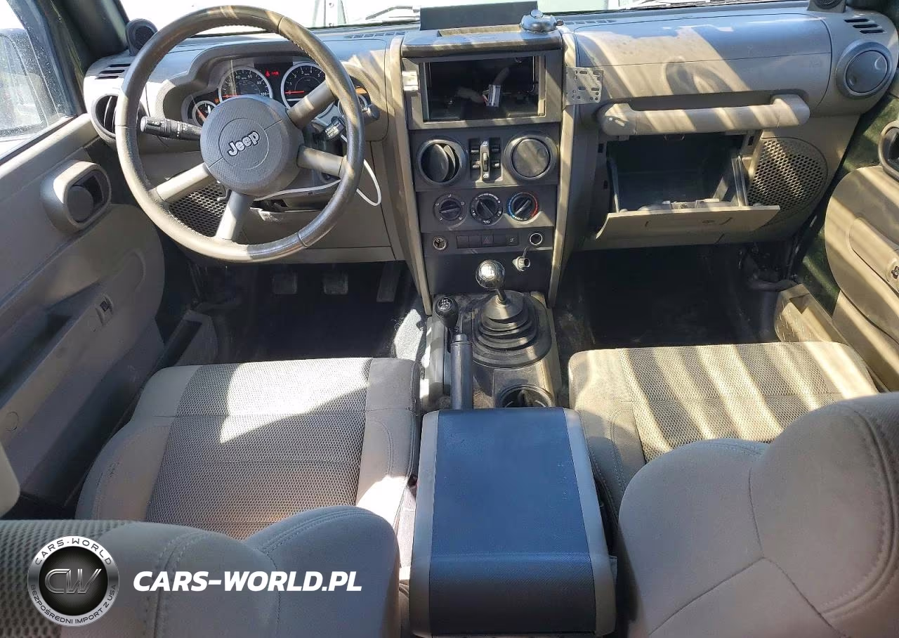 2007 Jeep Wrangler VIN:1J8GA59167L117703 - 8