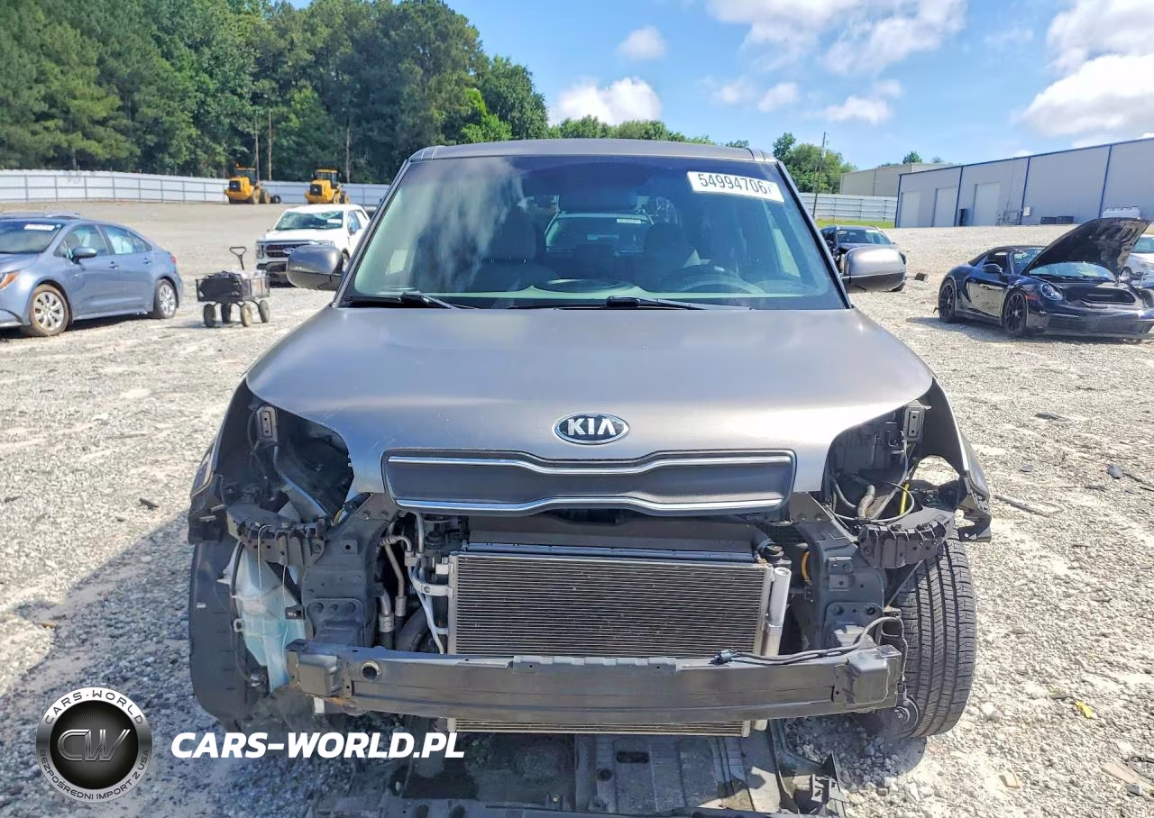 2018 Kia Soul Base VIN:KNDJN2A22J7565814 - 5
