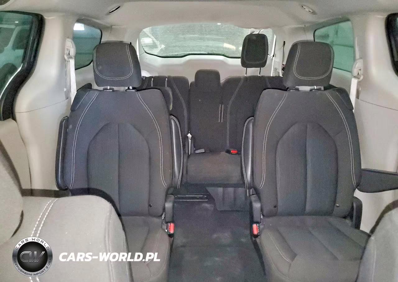 2022 Chrysler Voyager Lx VIN:2C4RC1CG1NR229801 - 10