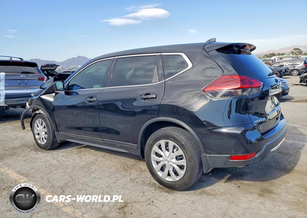 2019 Nissan Rogue S VIN:5N1AT2MT7KC812257 - 2