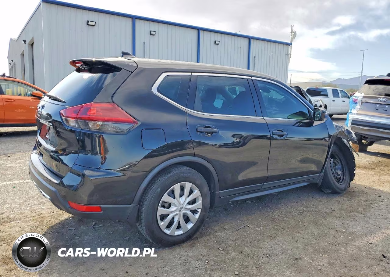2019 Nissan Rogue S VIN:5N1AT2MT7KC812257 - 3