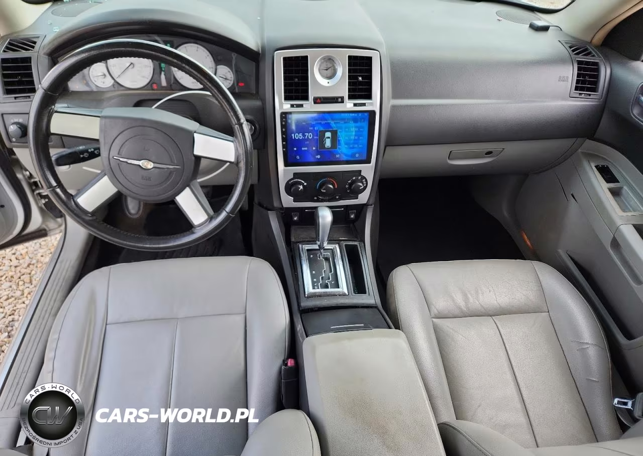 2007 Chrysler 300 Touring VIN:2C3KA53G57H639027 - 8