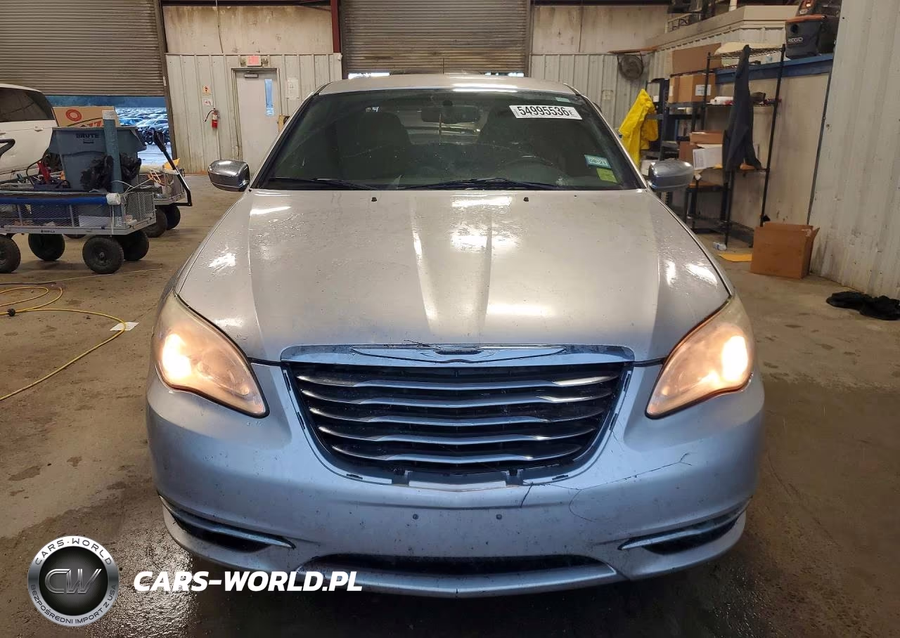 2011 Chrysler 200 Limited VIN:1C3BC2FG1BN504051 - 5