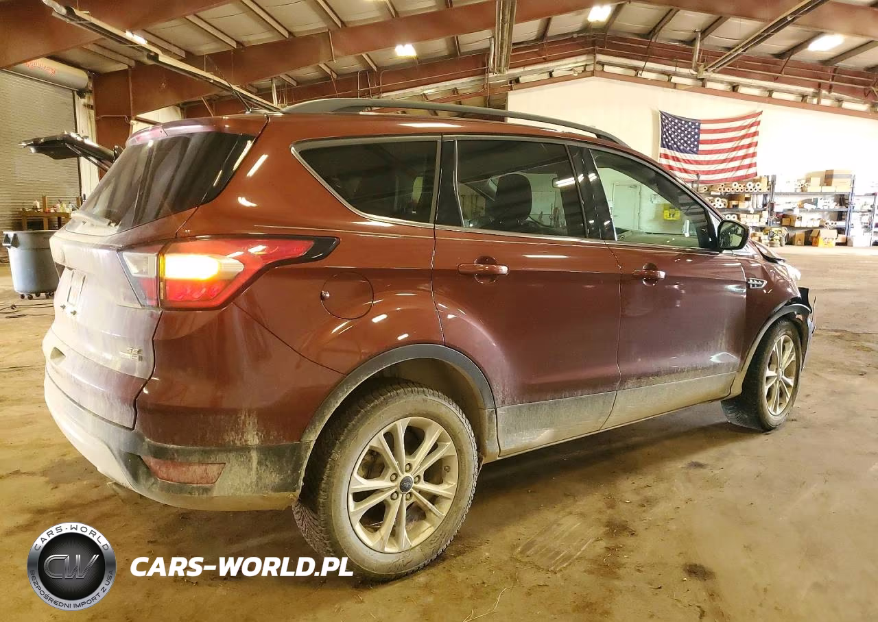 2018 Ford Escape Se VIN:1FMCU9GDXJUB52274 - 3