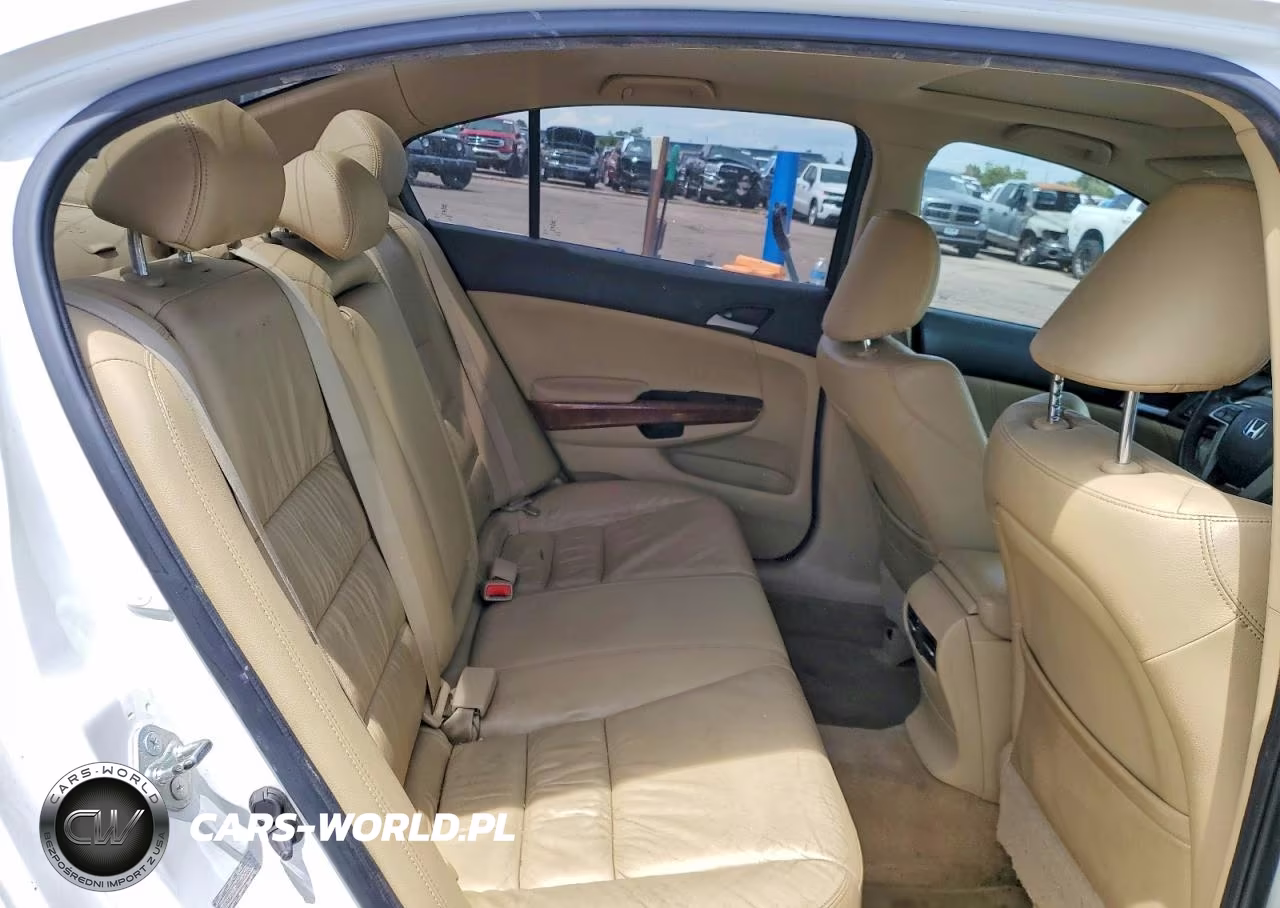 2011 Honda Accord Exl VIN:1HGCP3F8XBA025669 - 10