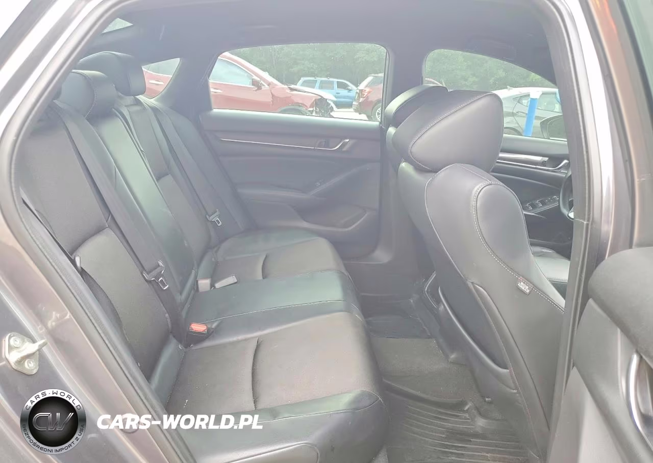 2018 Honda Accord Sport VIN:1HGCV1F33JA195241 - 10