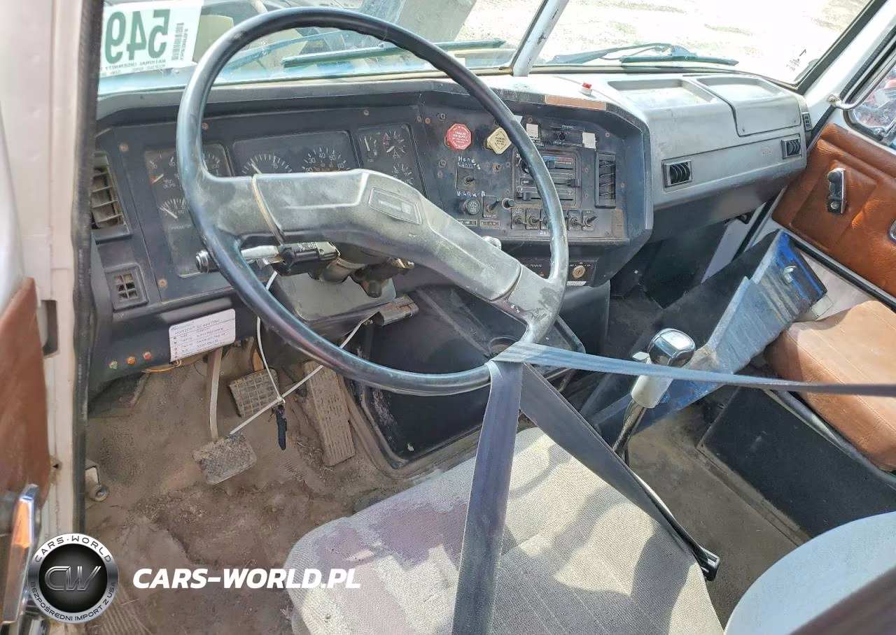 1994 WhiteGMC Conventional Wg VIN:4V1JLBDE0RR825415 - 8