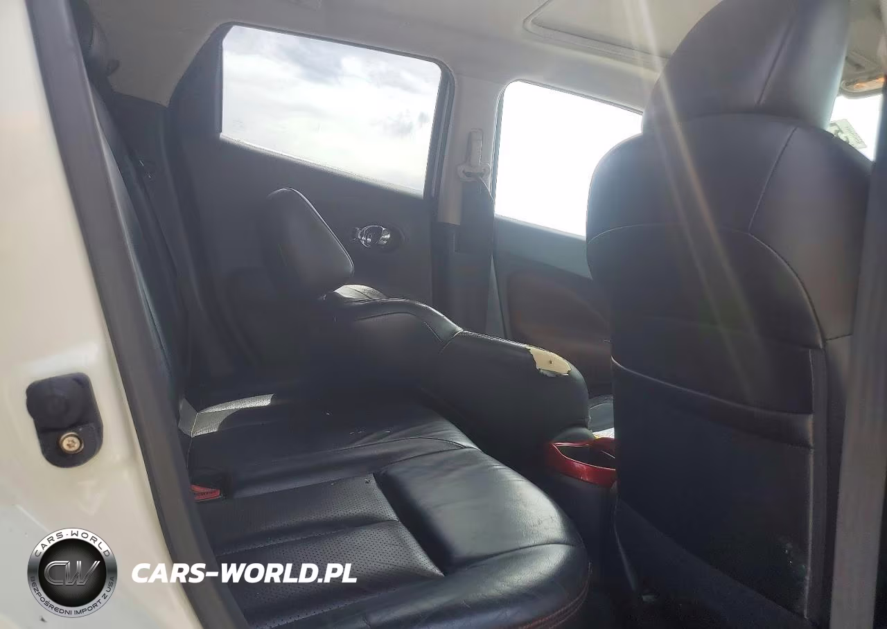 2011 Nissan Juke S VIN:JN8AF5MR9BT020570 - 10
