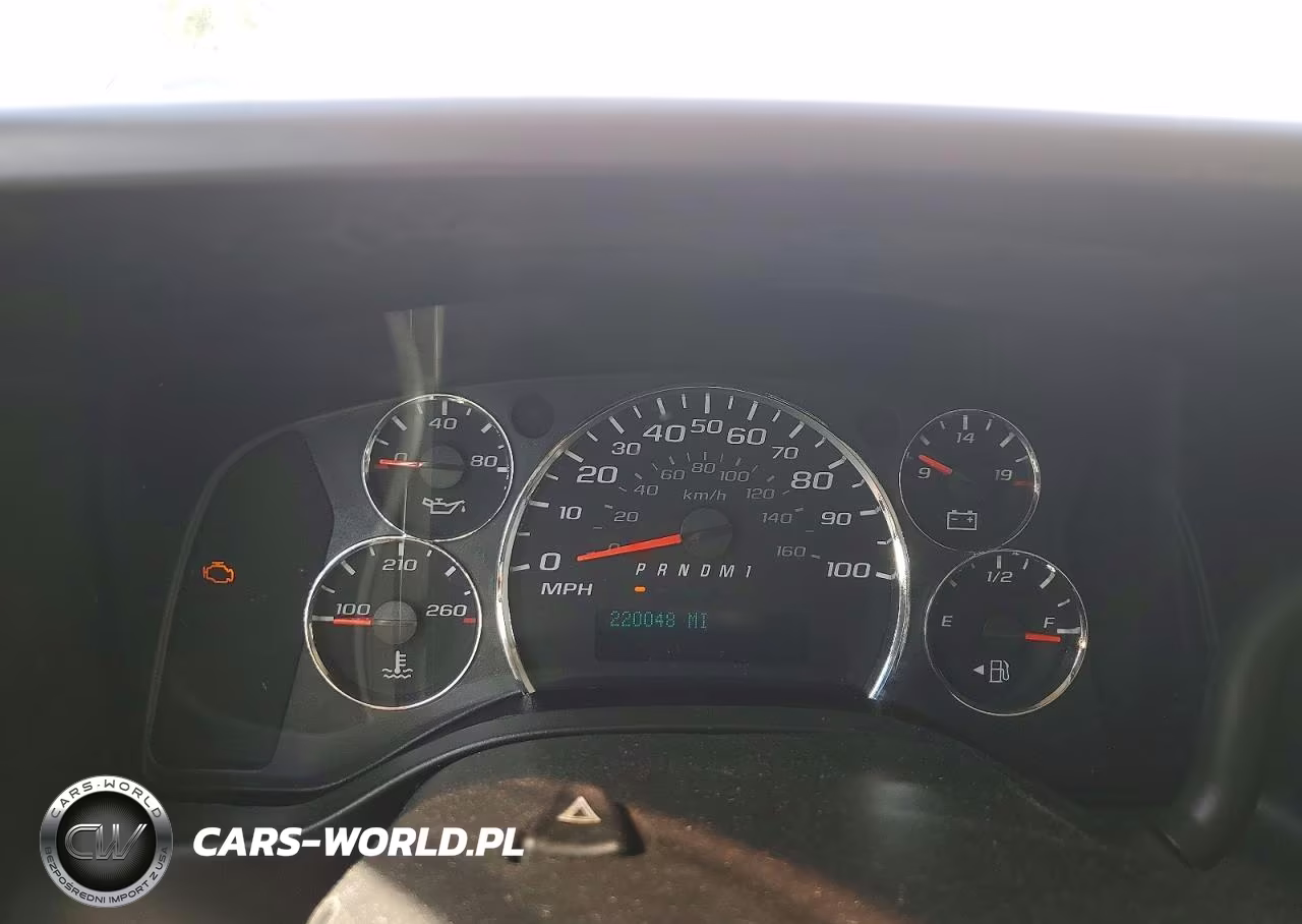 2015 GMC Savana VIN:1GTW7FCF5F1274984 - 9
