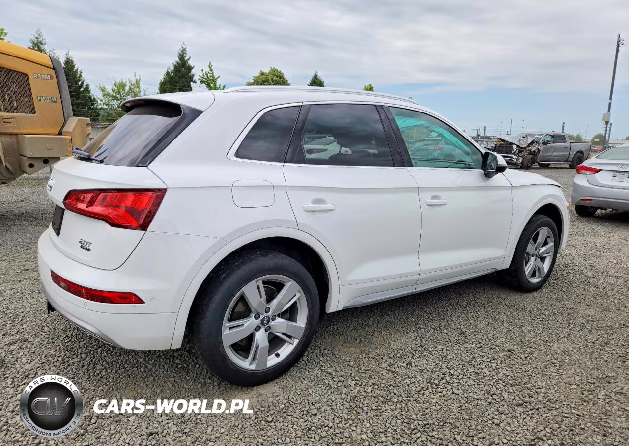 2018 Audi Q5 Premium Plus VIN:WA1BNAFY5J2149727 - 3