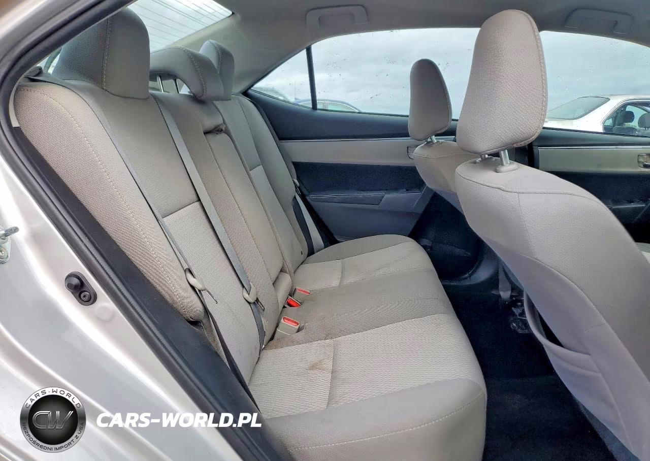 2015 Toyota Corolla Le VIN:2T1BURHE3FC410307 - 10