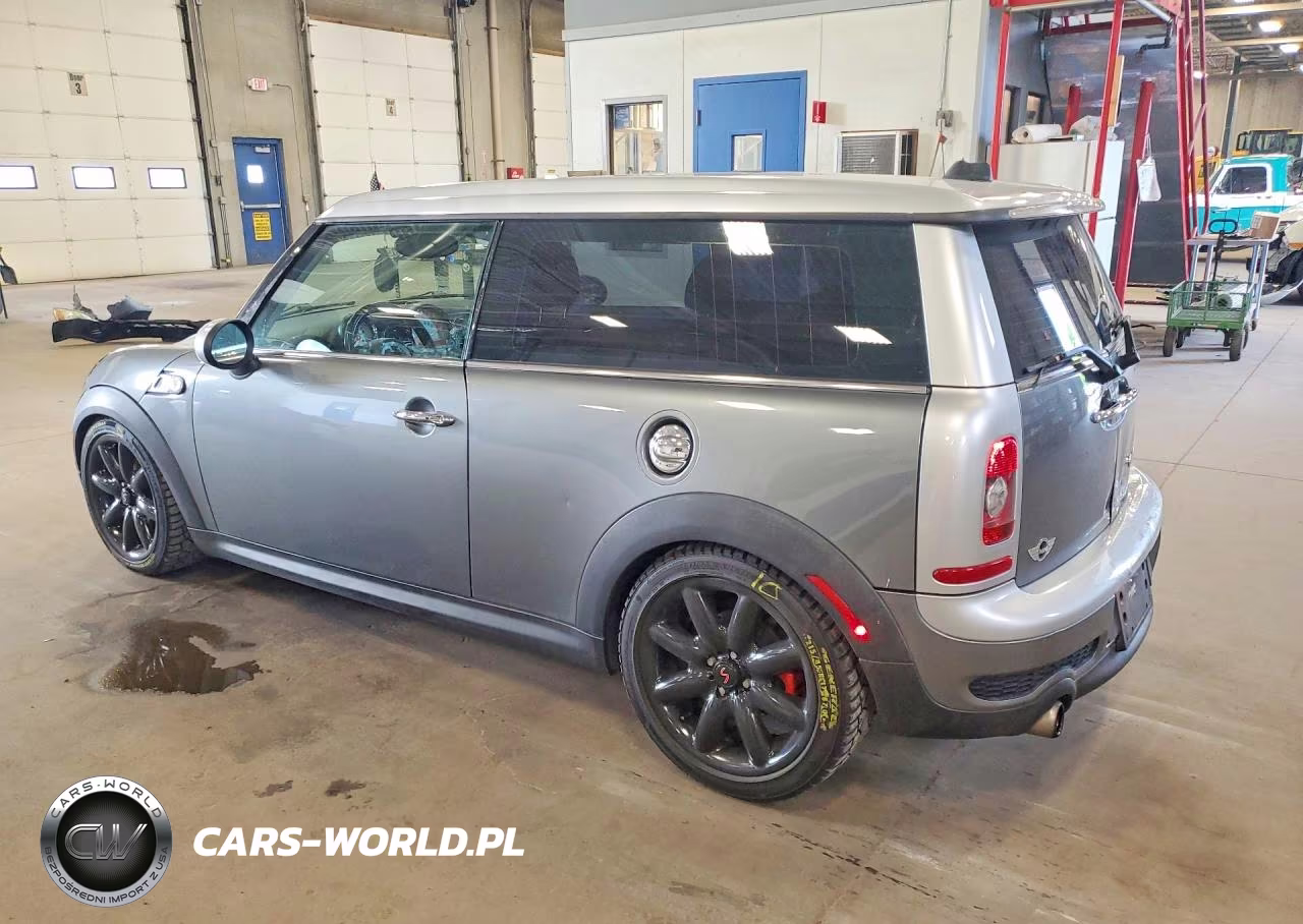 2010 Mini Cooper S Clubman VIN:WMWMM3C50ATZ32890 - 2
