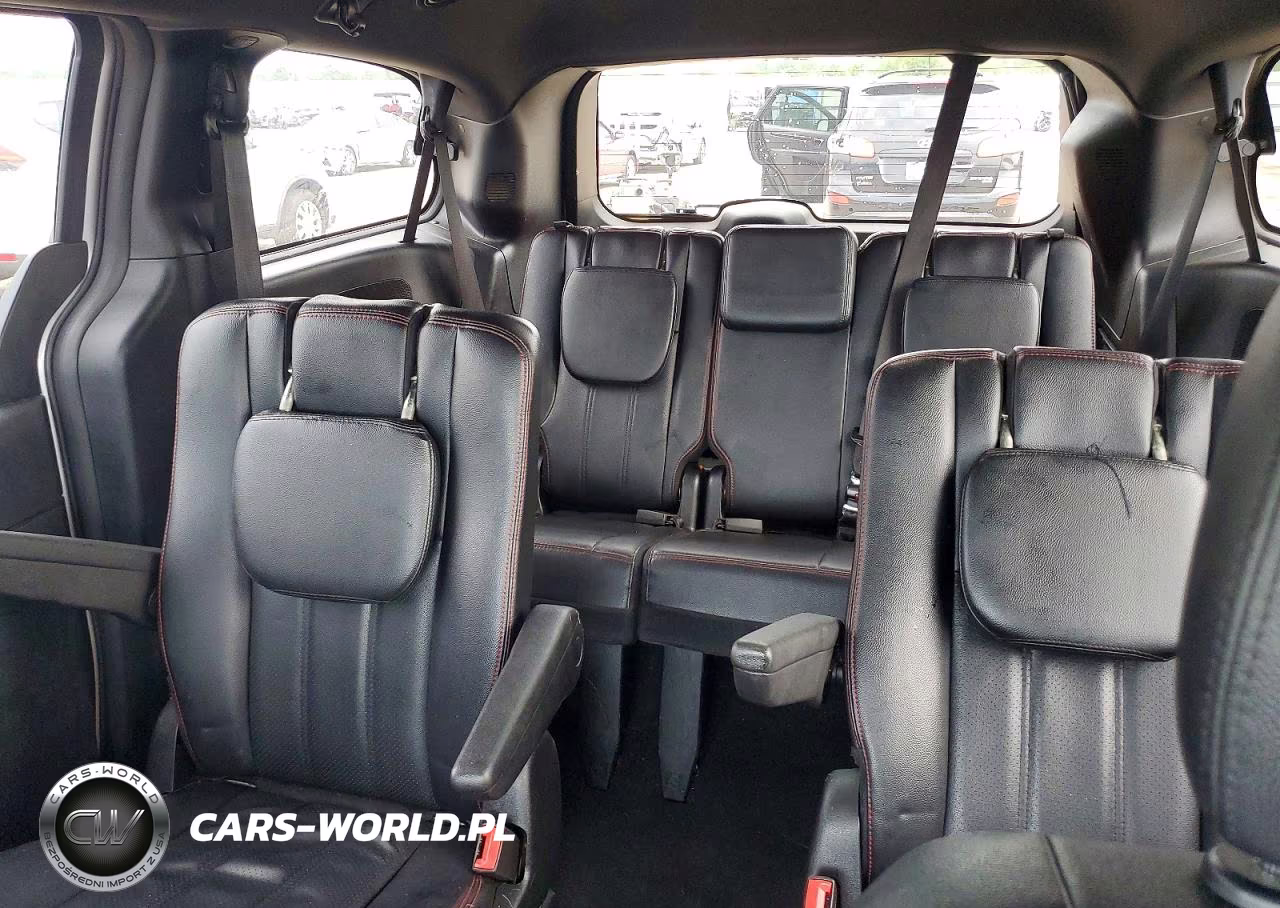2018 Dodge Grand Caravan Gt VIN:2C4RDGEG5JR250531 - 10