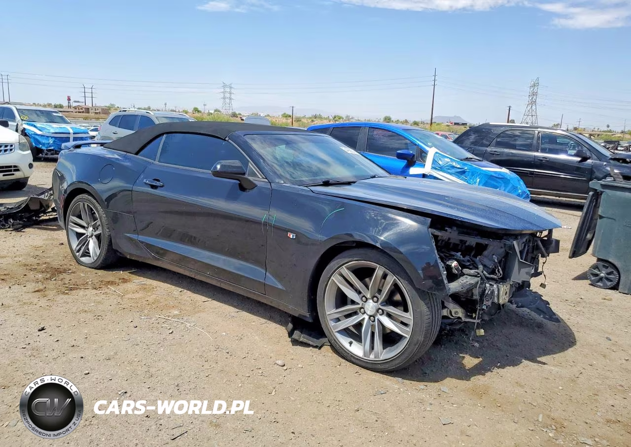 2017 Chevrolet Camaro Lt VIN:1G1FB3DS7H0195651 - 4