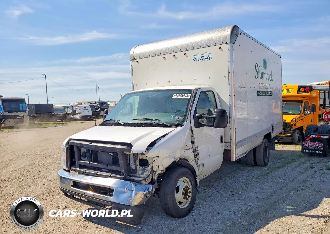 2018 Ford E350 Box Truck