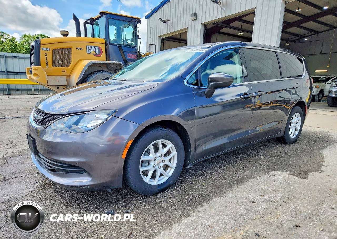 2017 Chrysler Pacifica Touring – zdjęcie 1 z 13