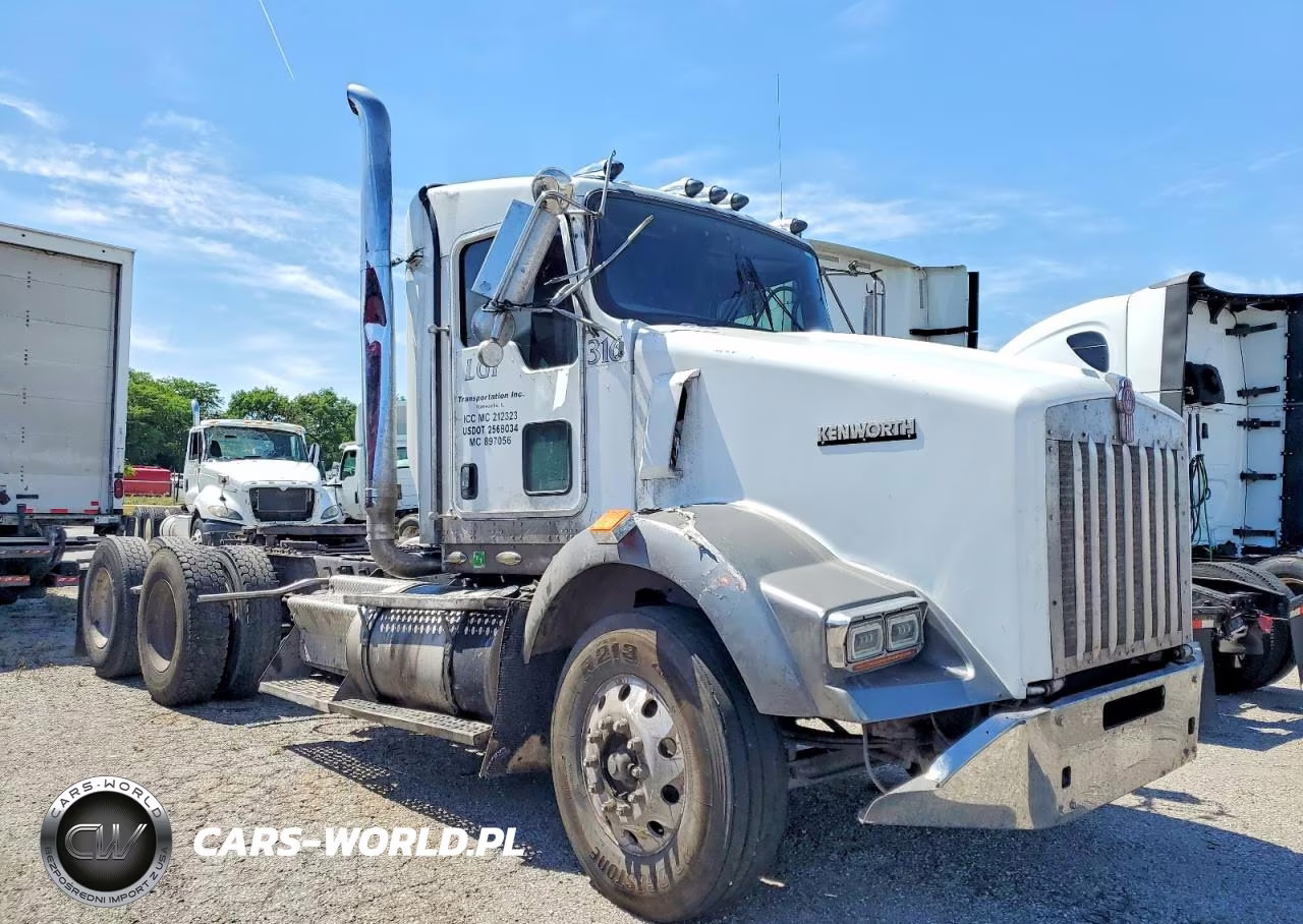 2007 Kenworth T800 Semi Truck