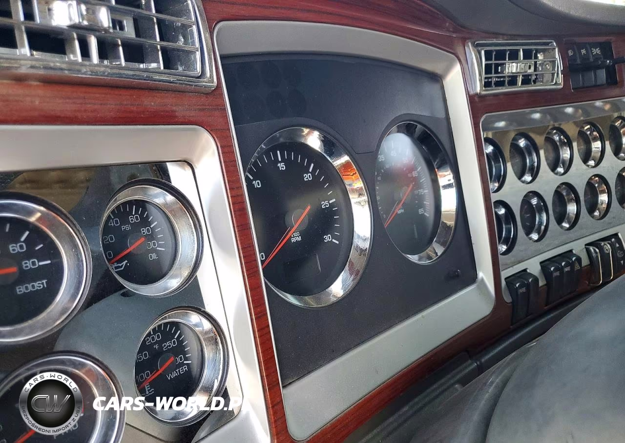 2007 Kenworth T800 Semi Truck VIN:1XKDDB9X47J203645 - 8