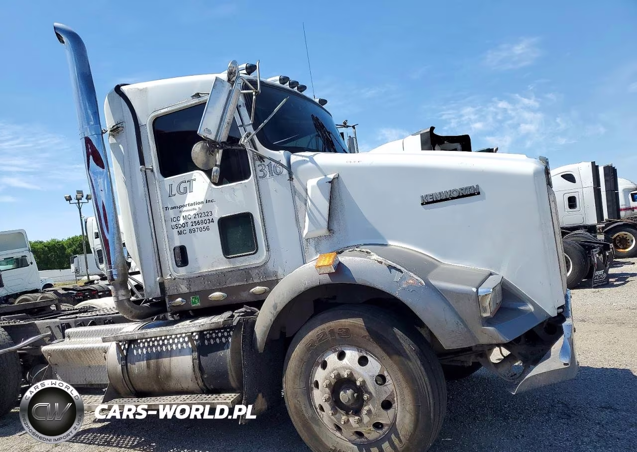 2007 Kenworth T800 Semi Truck VIN:1XKDDB9X47J203645 - 9