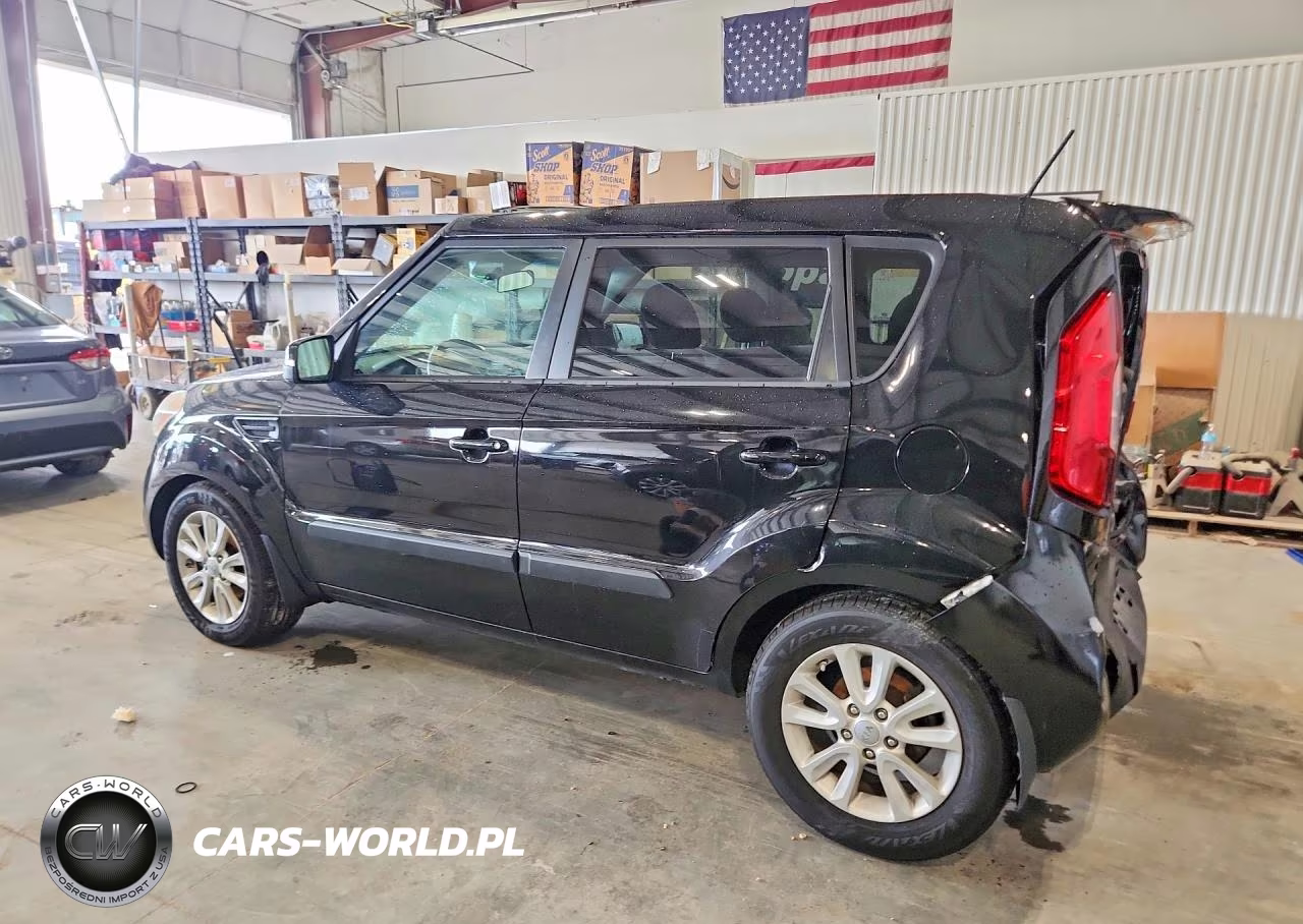 2013 Kia Soul + VIN:KNDJT2A6XD7522402 - 2