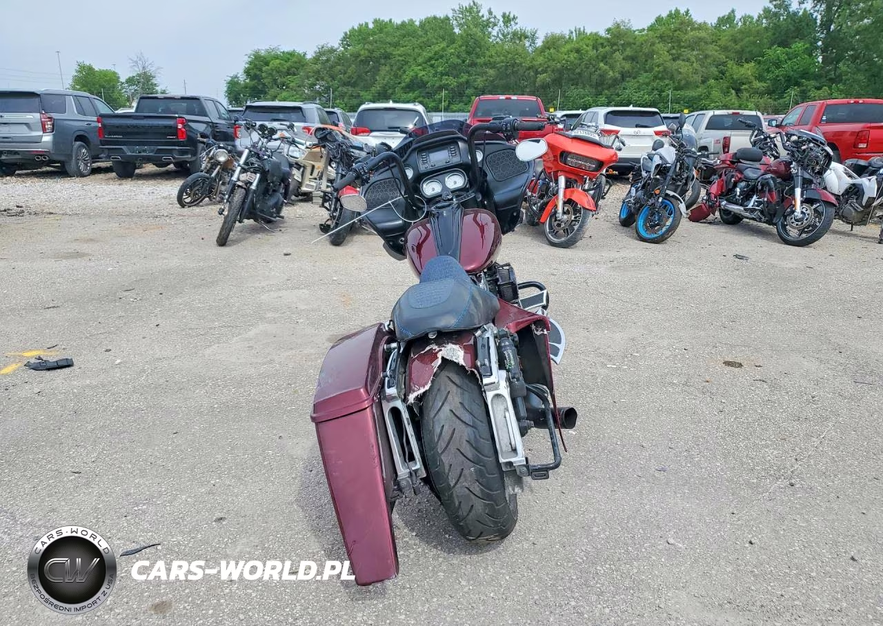2015 Harley-Davidson Fltrx Road Glide VIN:1HD1KHM1XFB692926 - 4