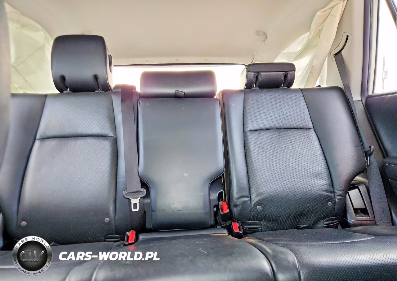 2018 Toyota 4Runner Limited VIN:JTEZU5JR8J5188899 - 10