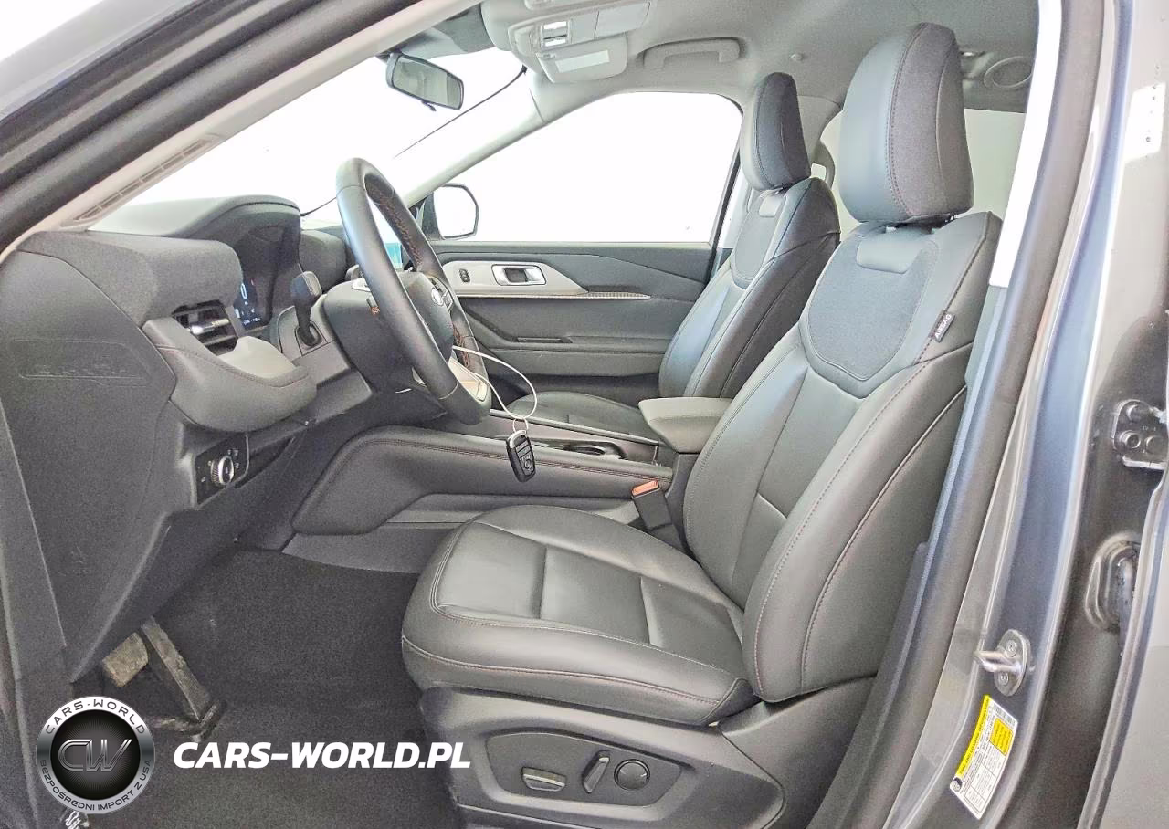 2025 Ford Explorer Active VIN:1FMUK8DH1SGC31795 - 7