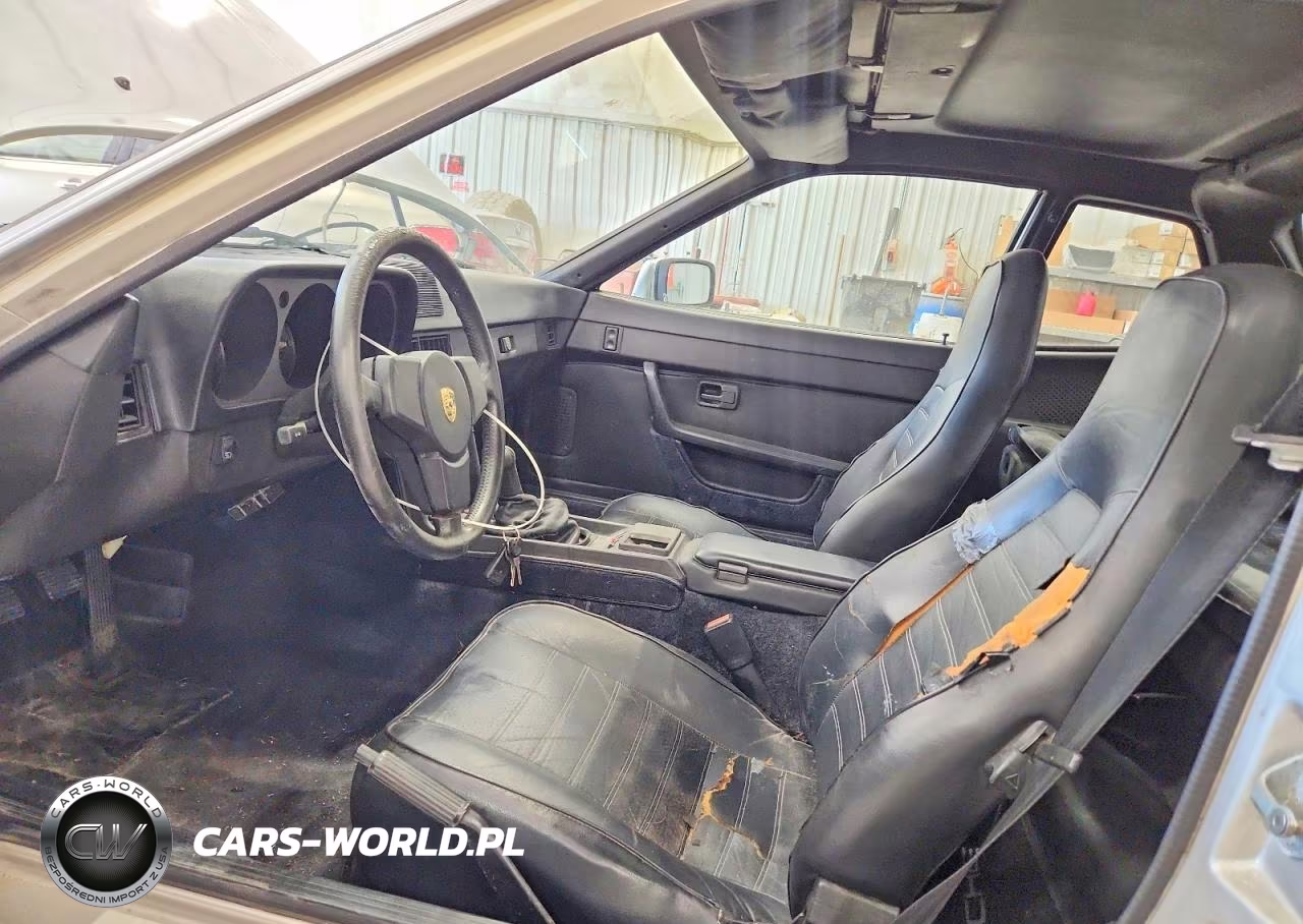 1984 Porsche 944 VIN:WP0AA0944EN463227 - 7