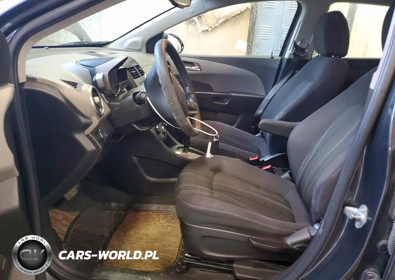 2015 Chevrolet Sonic Lt VIN:1G1JC6SH9F4110458 - 7
