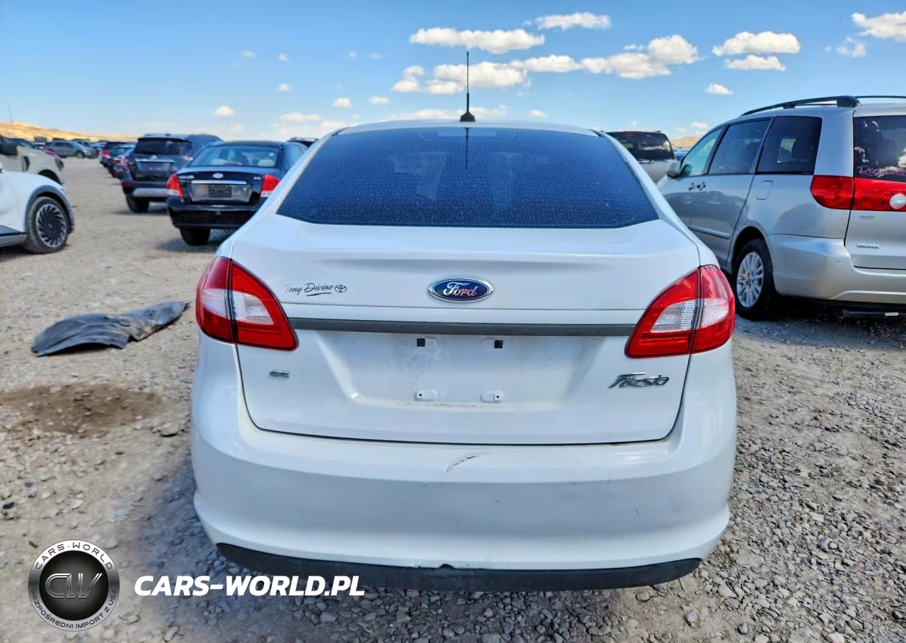 2011 Ford Fiesta Se VIN:3FADP4BJ2BM226198 - 6