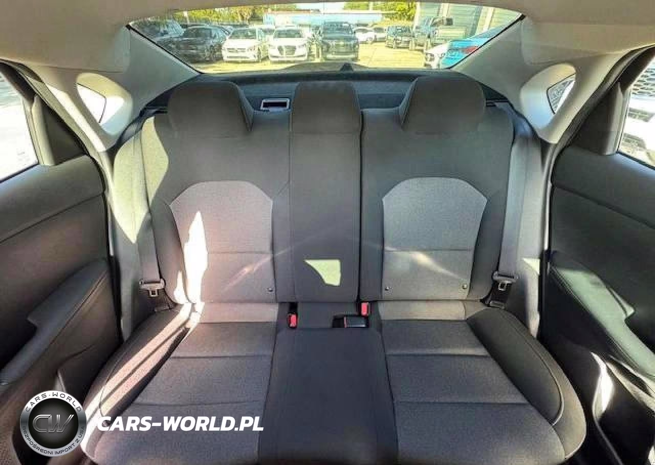 2022 Kia Forte Fe VIN:3KPF24AD4NE464503 - 10