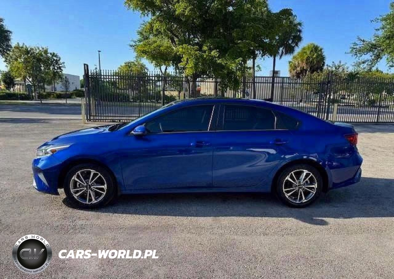 2022 Kia Forte Fe VIN:3KPF24AD4NE464503 - 12