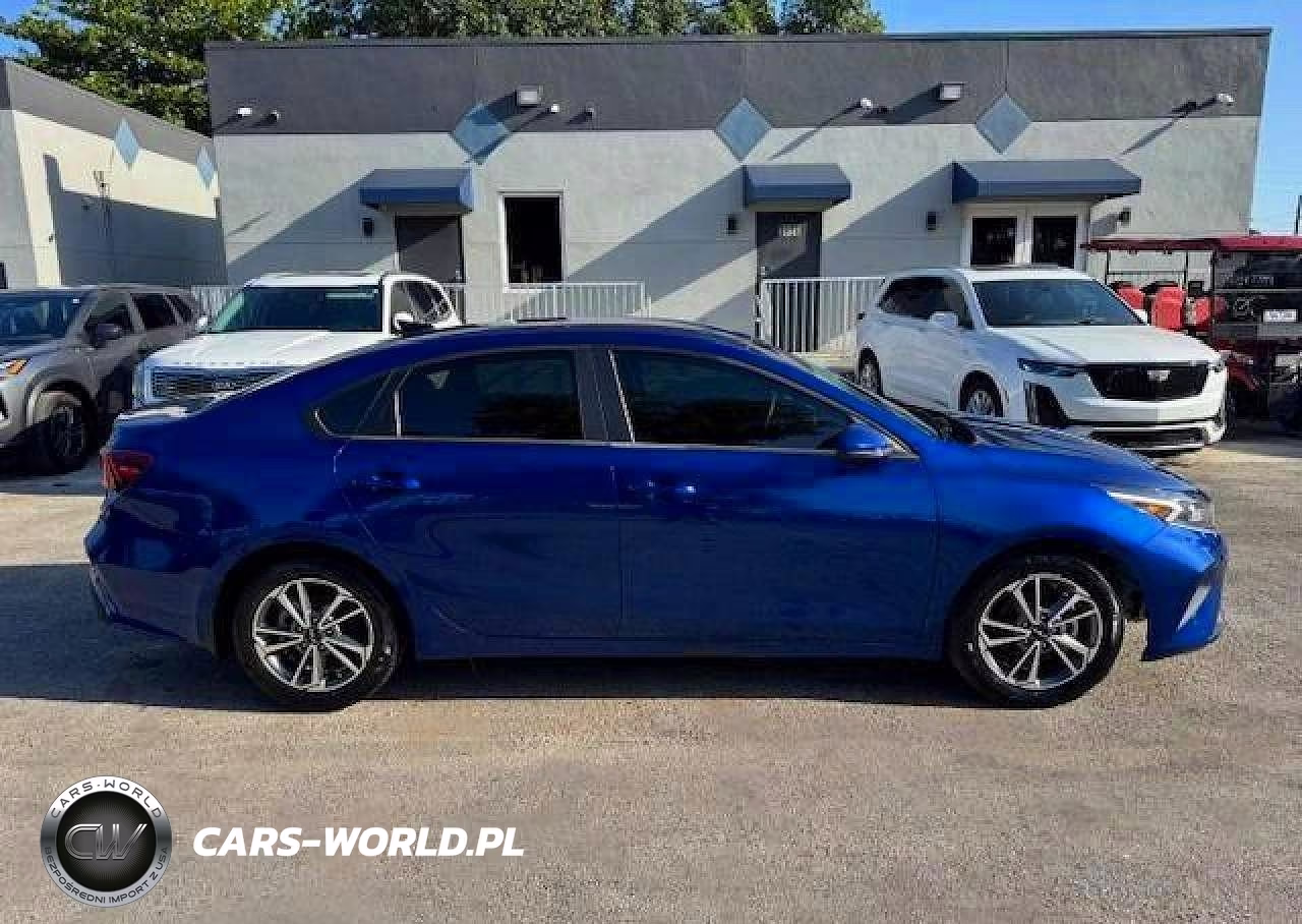 2022 Kia Forte Fe VIN:3KPF24AD4NE464503 - 13