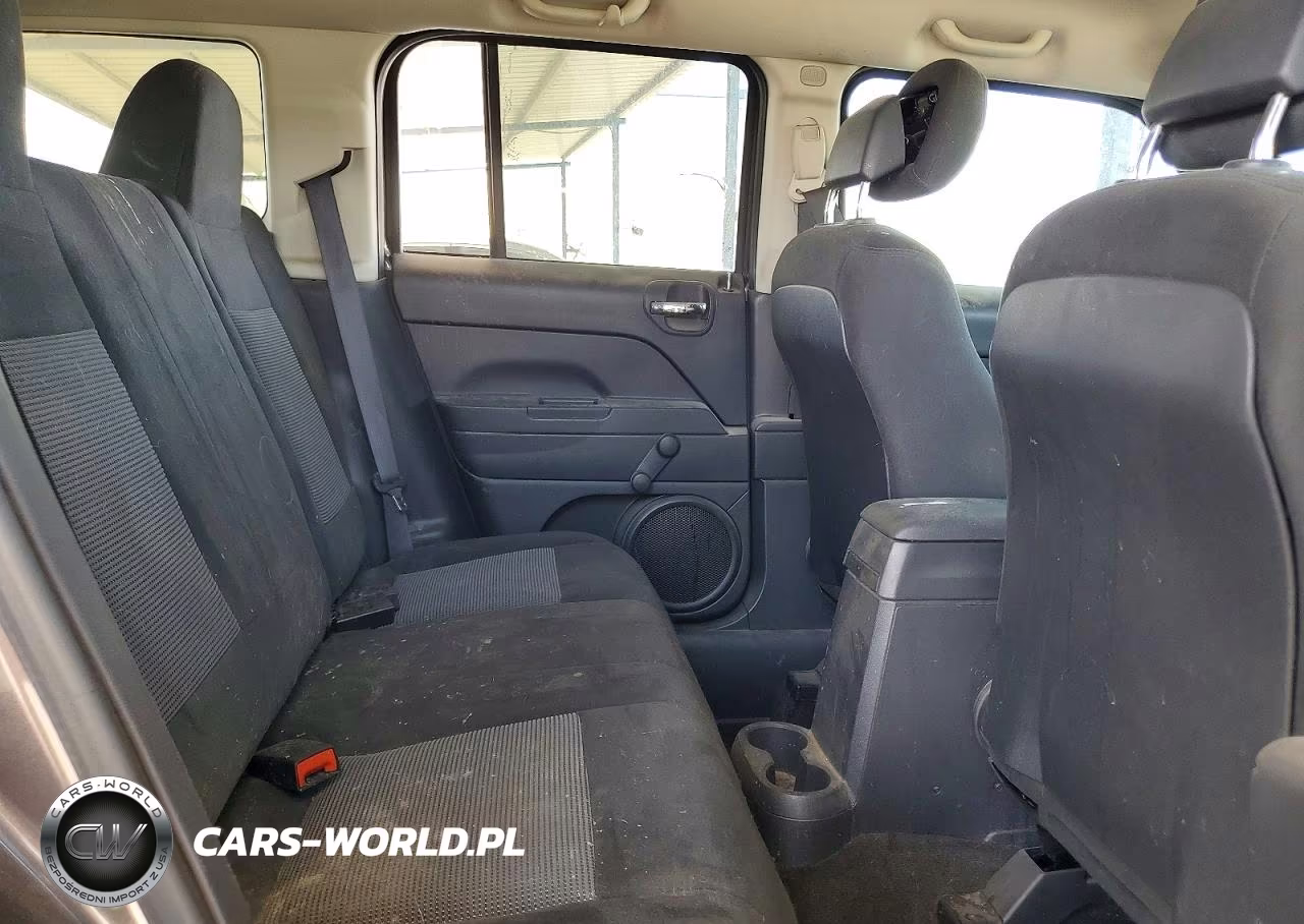 2016 Jeep Patriot Sport VIN:1C4NJPBA1GD622286 - 11