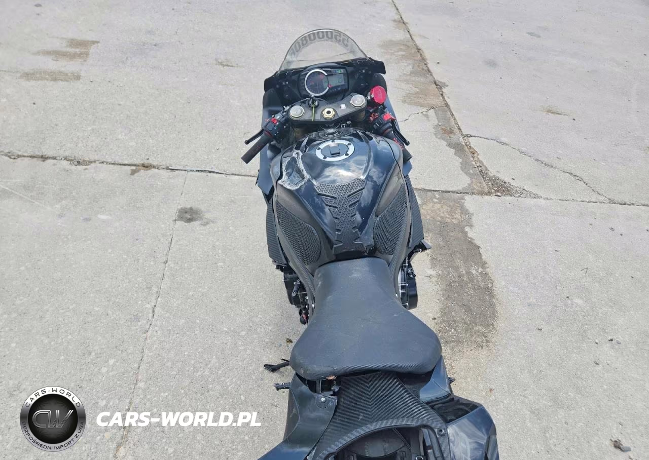 2016 Suzuki Gsx-R750 VIN:JS1GR7MA6G2100080 - 6