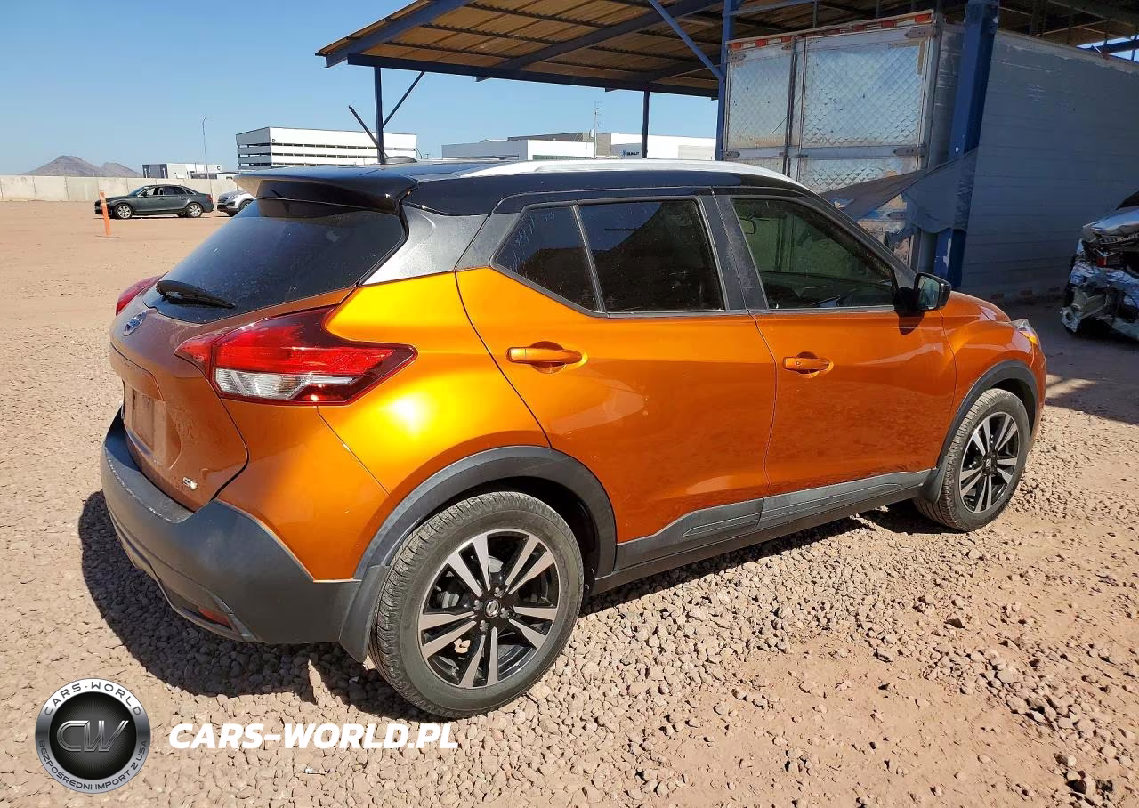 2018 Nissan Kicks S VIN:3N1CP5CU0JL524308 - 3