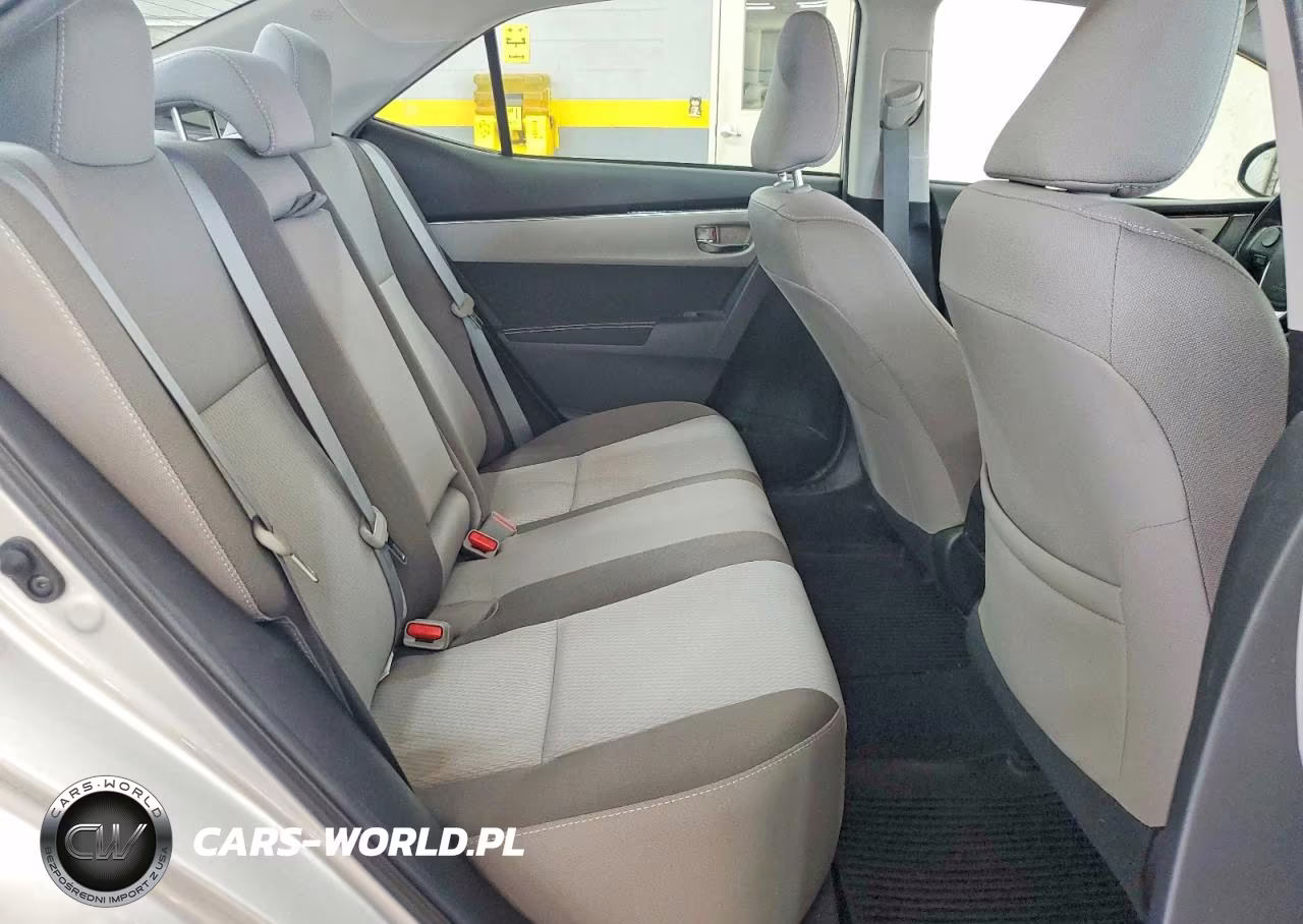 2019 Toyota Corolla Le VIN:2T1BURHE6KC152617 - 10