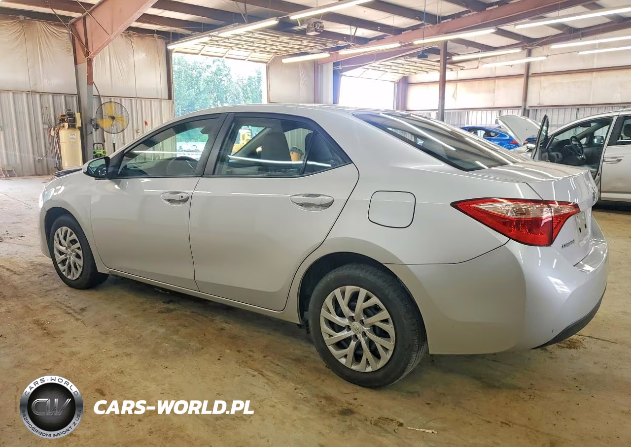 2019 Toyota Corolla Le VIN:2T1BURHE6KC152617 - 2